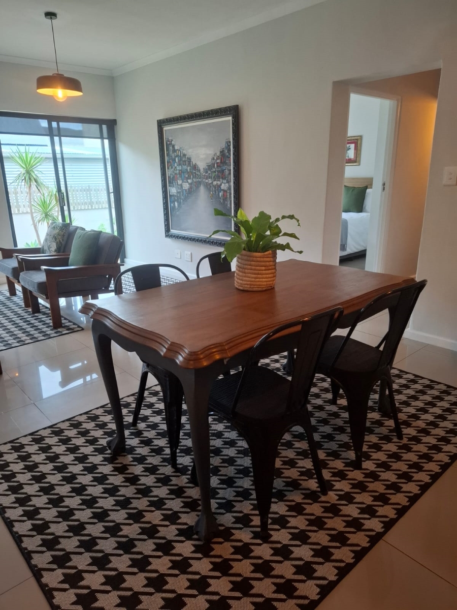 To Let 2 Bedroom Property for Rent in Clovelly Western Cape